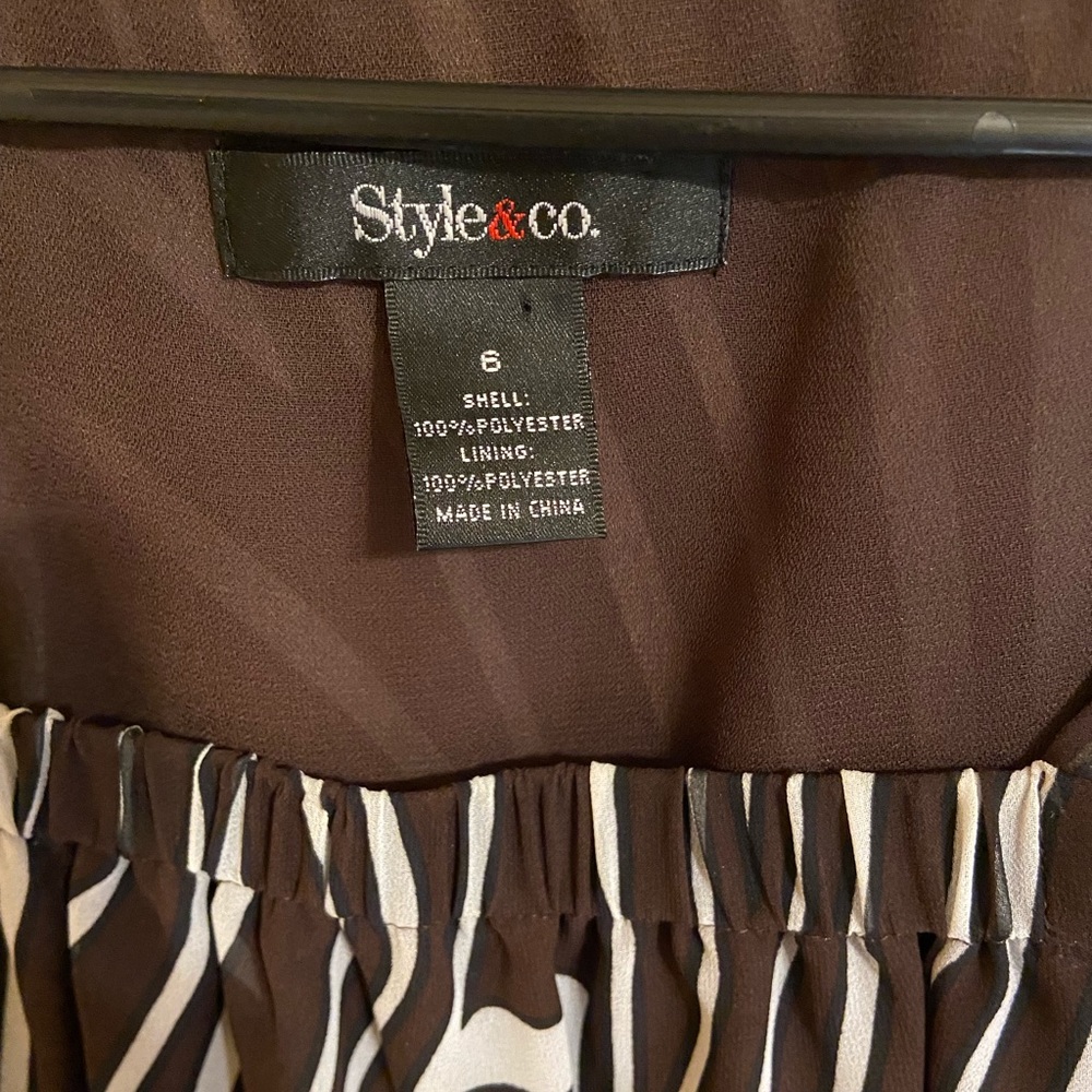 Style & Co blouse - Picture 2 of 3